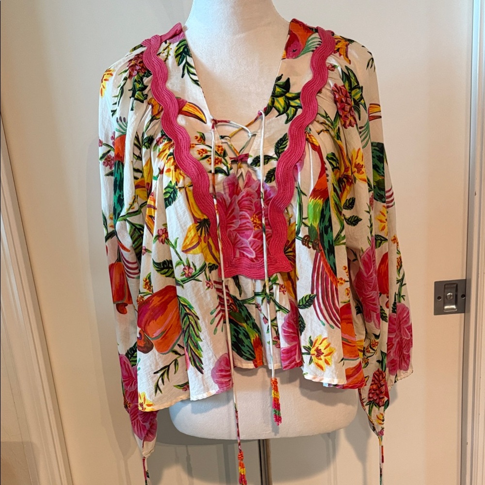 FARM Rio Floral Toucan Garden Blouse with Pink and Yellow Accents Size M
